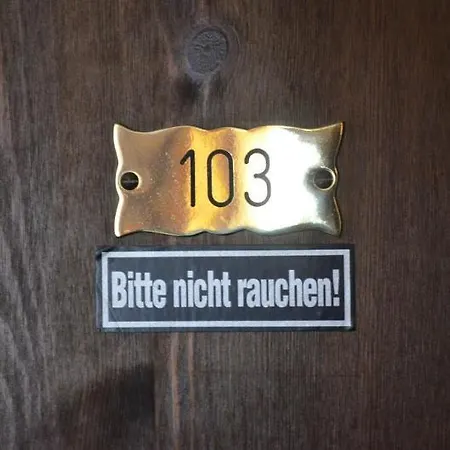 Hotel Altstaedter Tor 3*